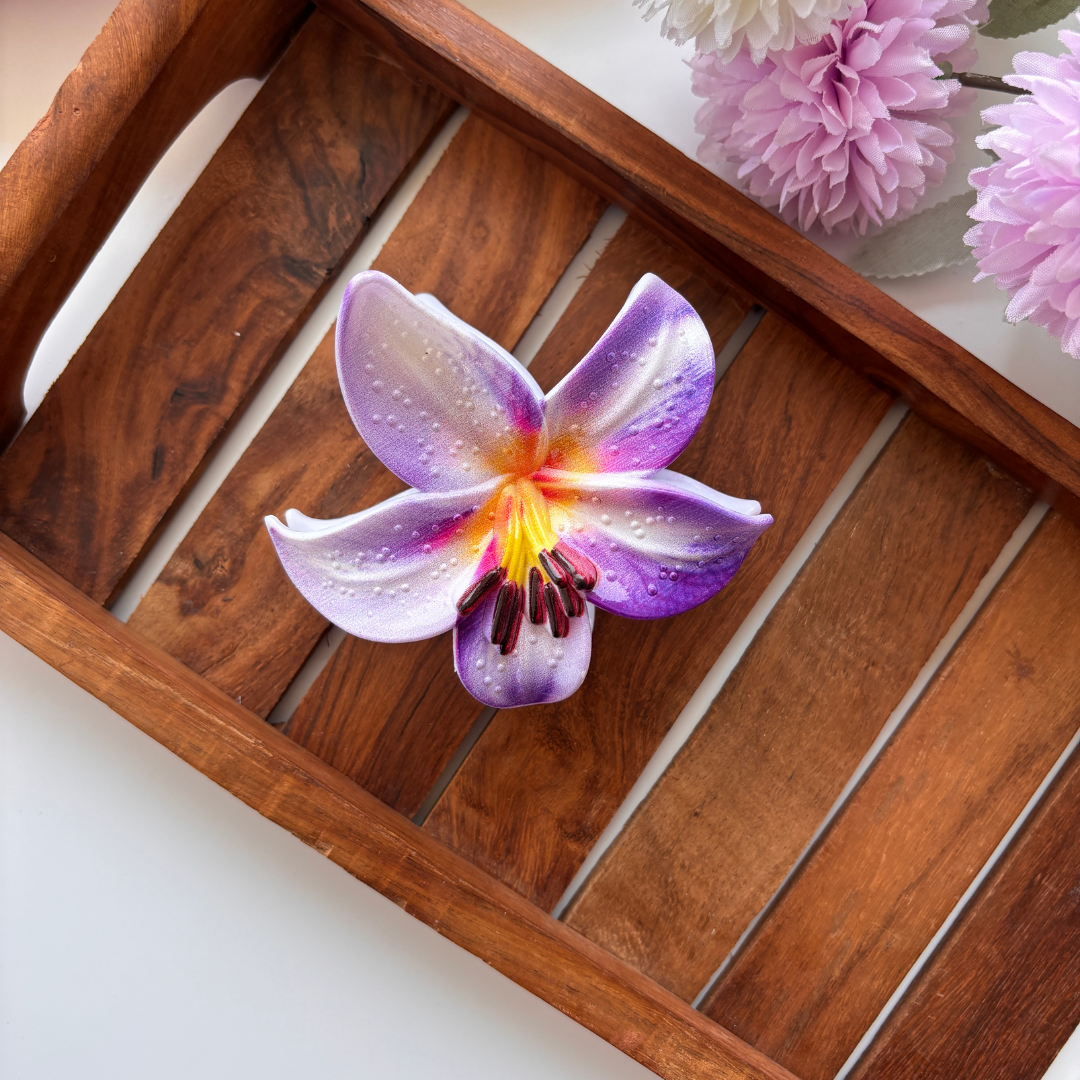 Dew Drop Lily Hair Claw – Extra Large