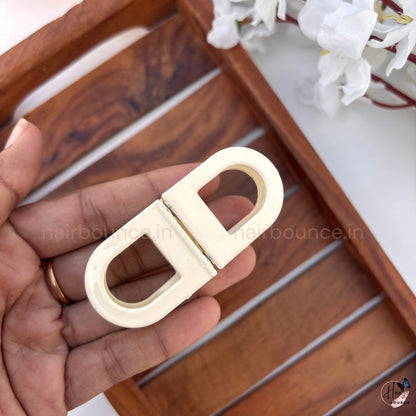 Trending Magnetic Hair Clip