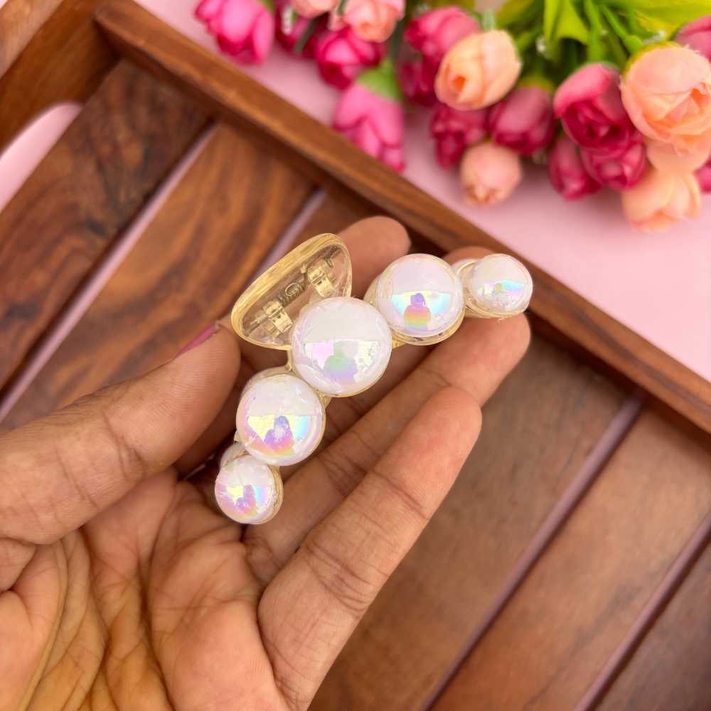 Elegance Five Pearl Claw – Medium