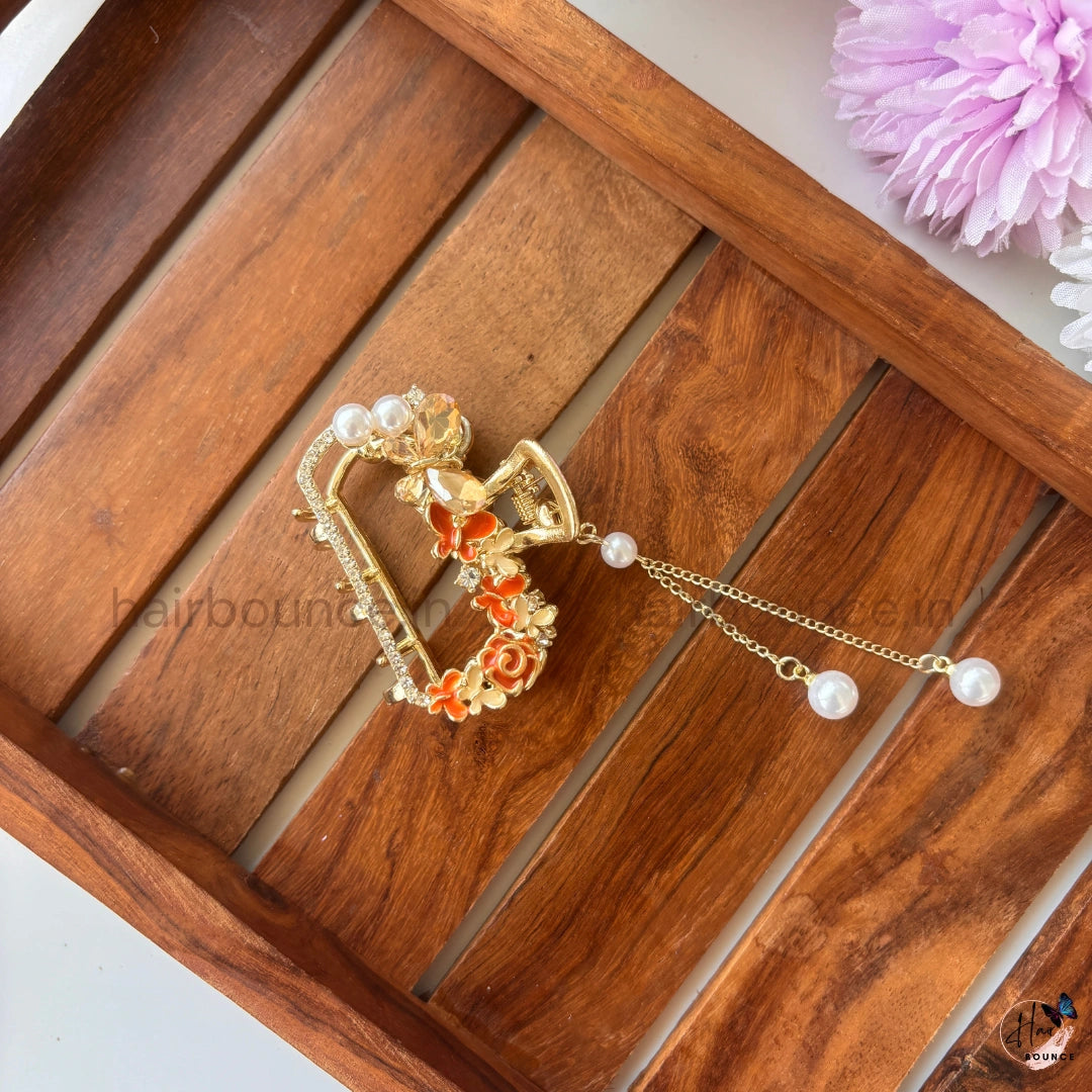 Royal Blossom Pearl Drop Hair Claw – Medium
