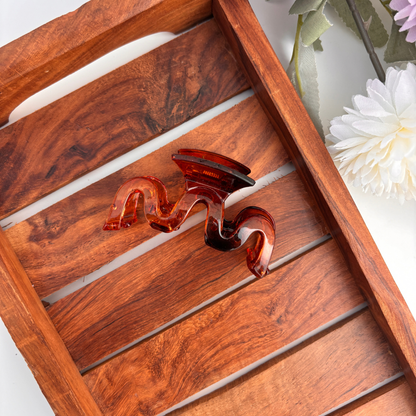 Wavy Hair Claw - Medium