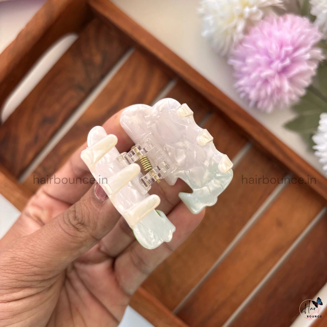 Blossom Buddies Hair Claw - Medium