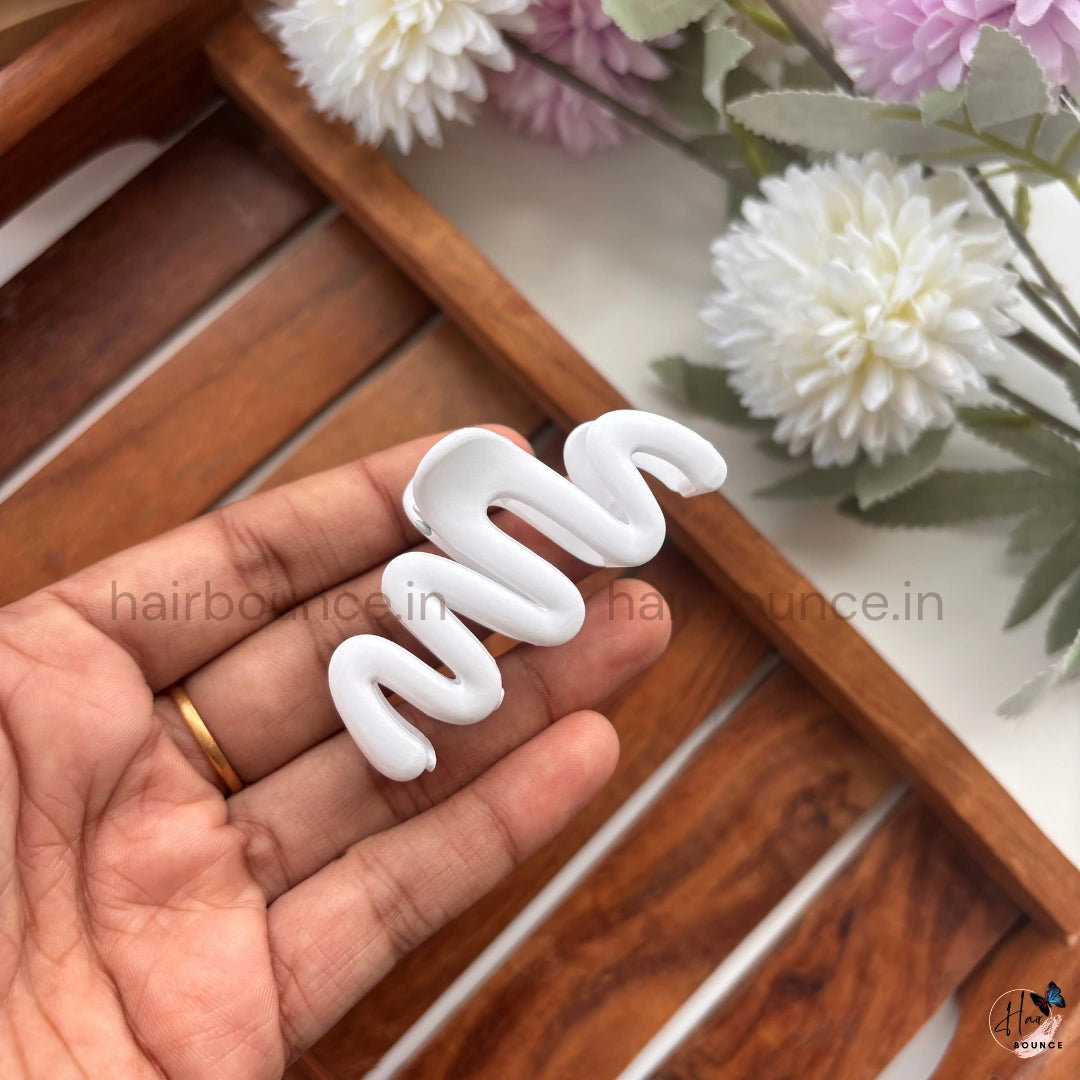 Abstract Wave Hair Claw – Medium