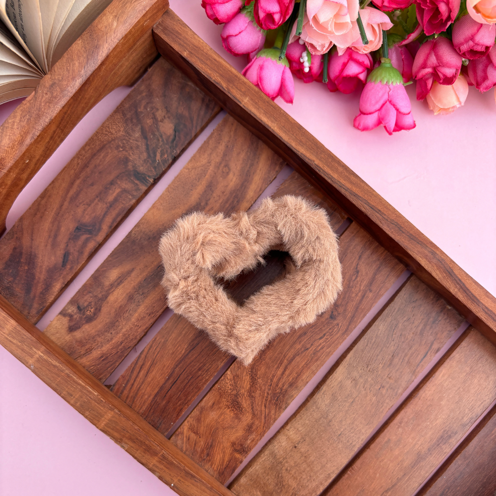 Heart Fur Hair Claw - Medium