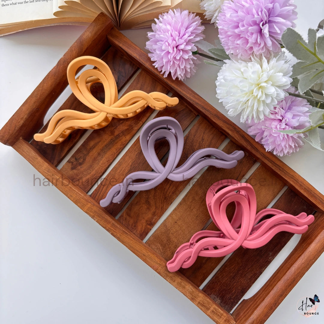 Matte Ribbon Twist Hair Claw – Extra Large