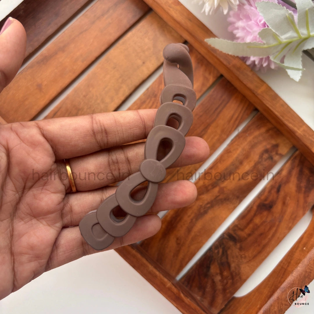 Elegant Loop Matte Banana Clip - Large