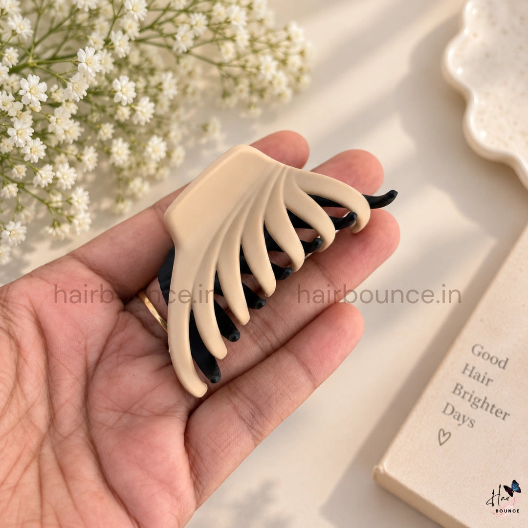 Dual Colour Lined Hair Claw - Medium