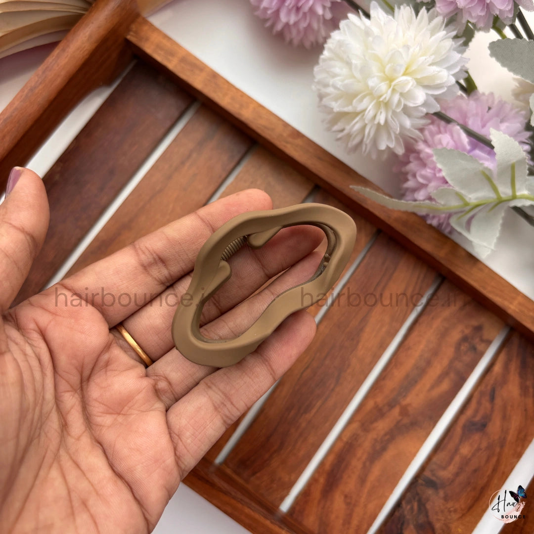 Minimal Wave Hair Claw – Medium