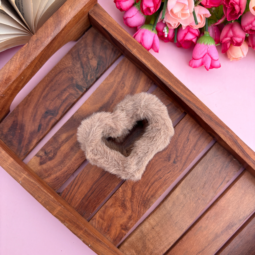 Heart Fur Hair Claw - Medium