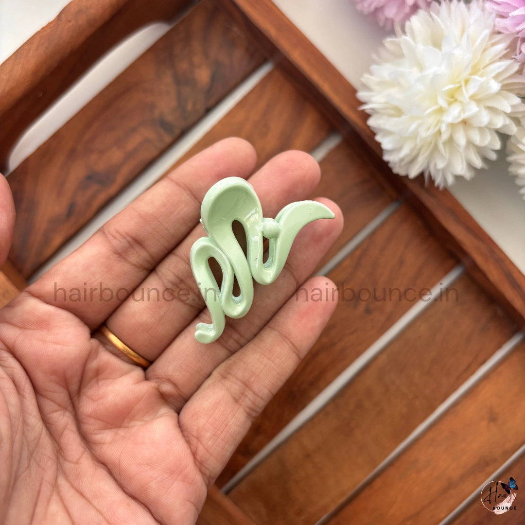 Swan Curve Hair Claw – Small