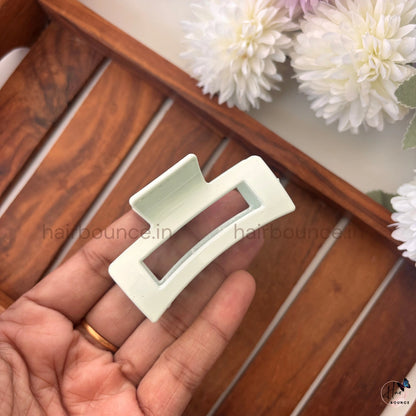 Minimal Rectangle Cutout Hair Claw – Medium