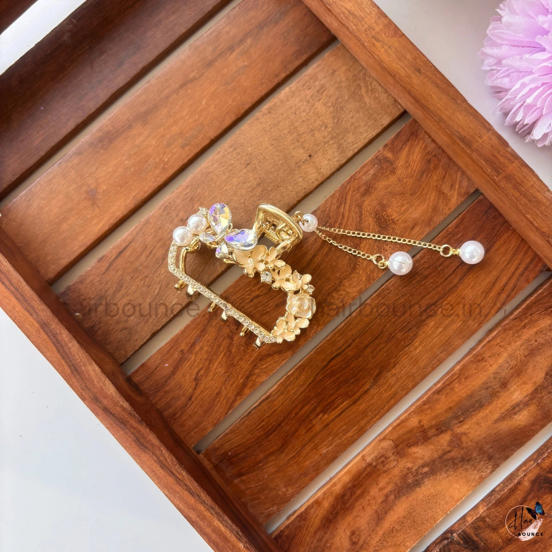 Royal Blossom Pearl Drop Hair Claw – Medium