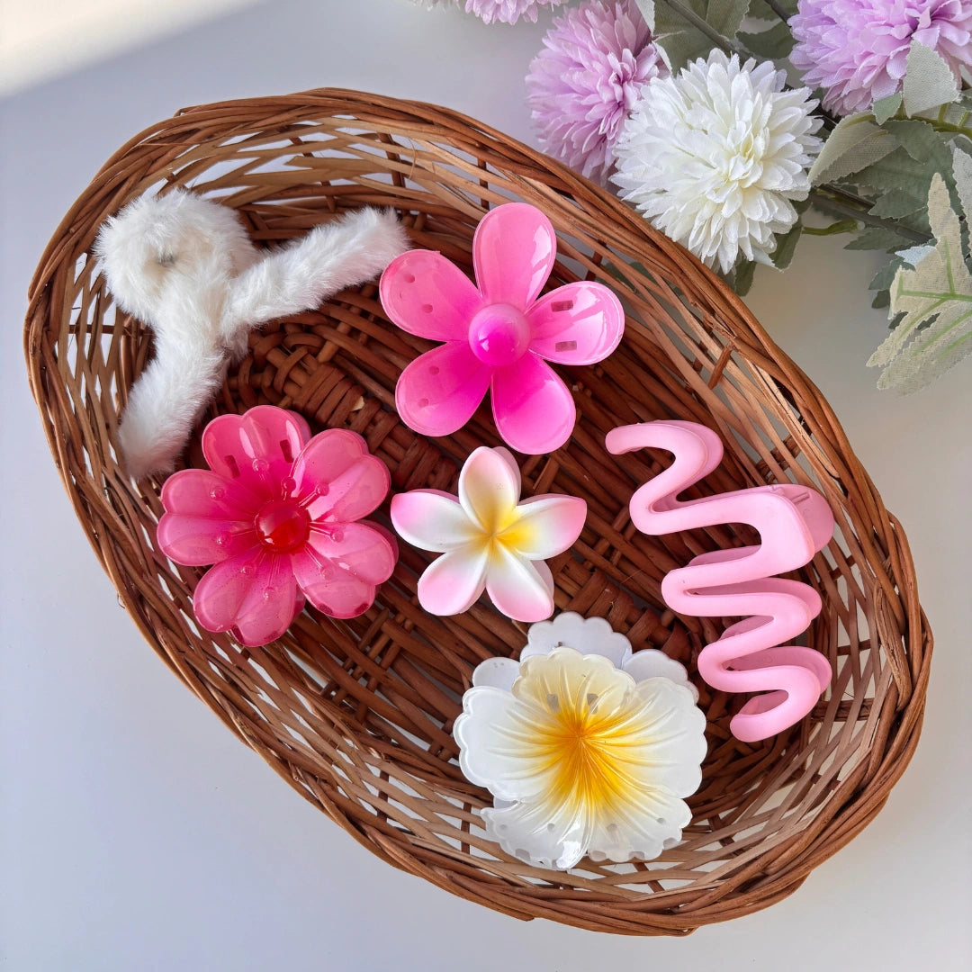 Pink Petal Hair Claw Hamper – Cute Floral Mix