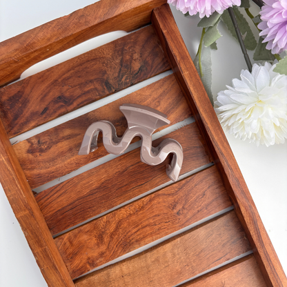Wavy Hair Claw - Medium