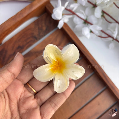 Shiny Lily Flower Hair Claw - Medium