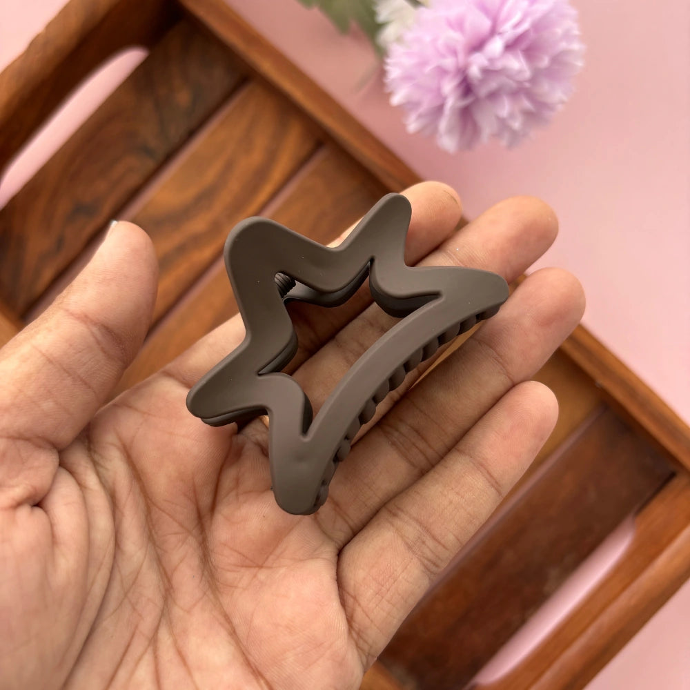 Matte Finish Star Shape Hair Claw - Medium