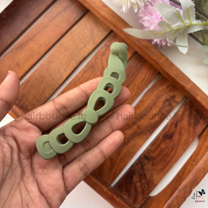 Elegant Loop Matte Banana Clip - Large
