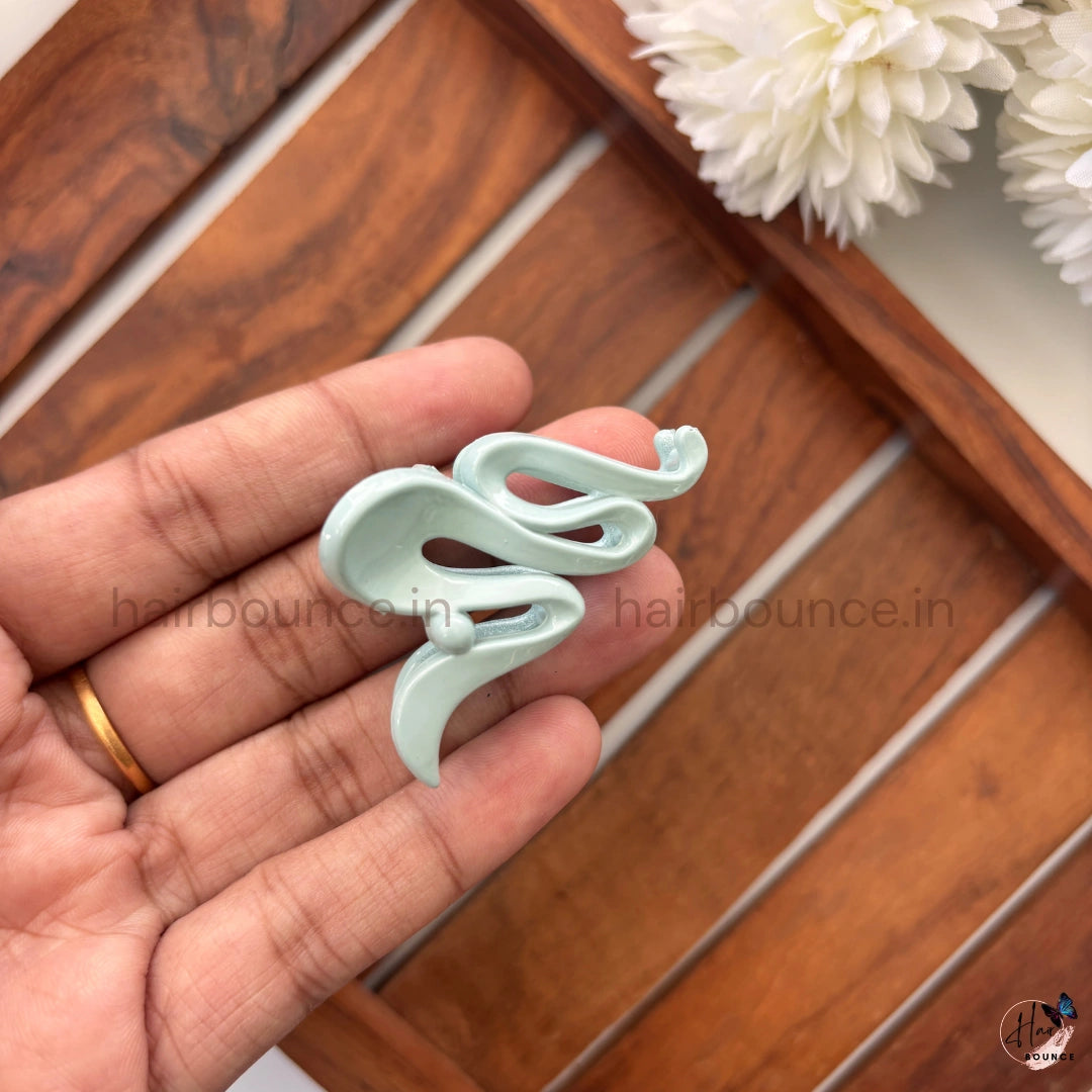 Swan Curve Hair Claw – Small