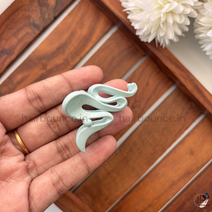 Swan Curve Hair Claw – Small