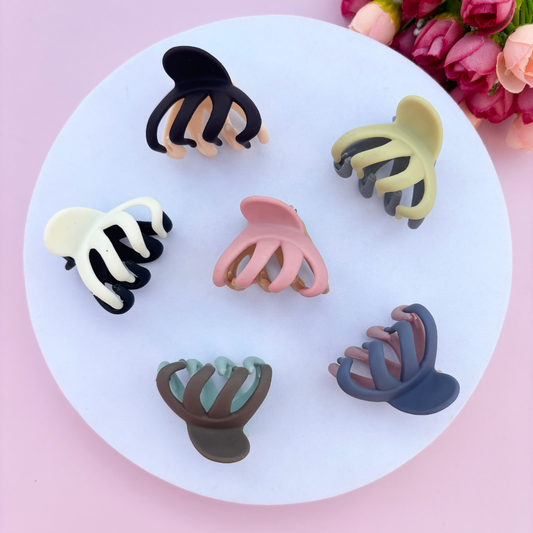 Dual Colour Lined Hair Claw - Pack of 2 / Assorted Colours