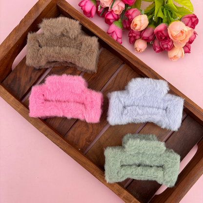 Rectangle Fur Claw - Large