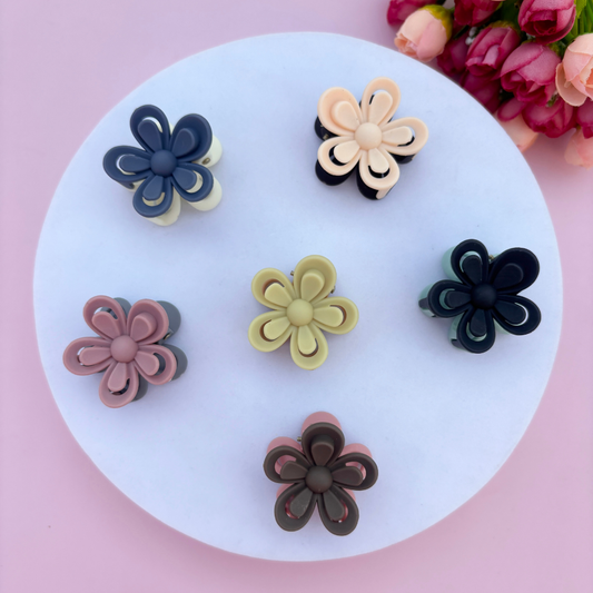 Dual Colour Flower Outline Small Hair Claw - Pack of 2 / Assorted Colours