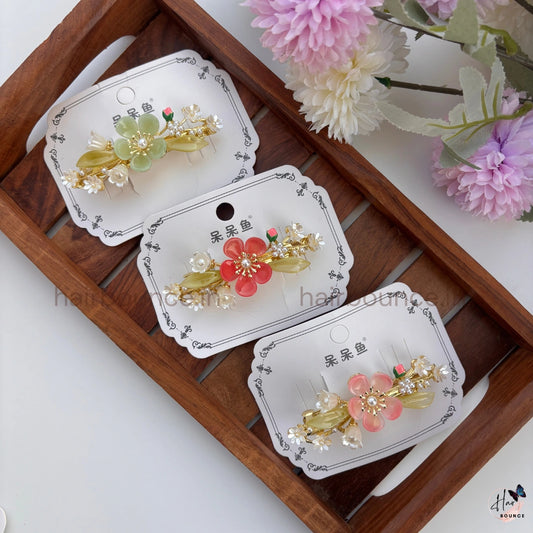 Spring Blossom Pearl Hair Barrette – Elegant Floral Clip