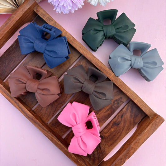 Matte Finish Bow Hair Claw - Large
