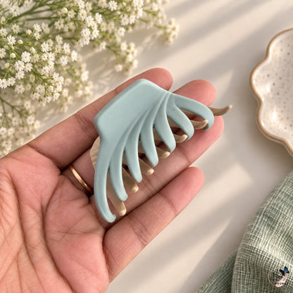 Dual Colour Lined Hair Claw - Medium