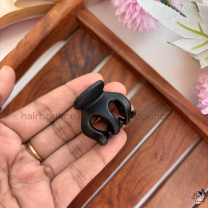 Mini Matte Hair Claw - Small