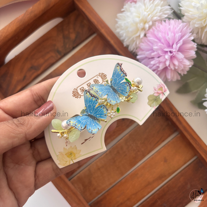 Enchanted Butterfly Pearl Center Clip