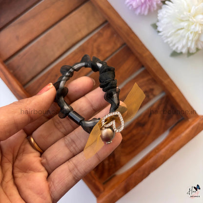 Luxe Organza Pearl Charm Hair Tie