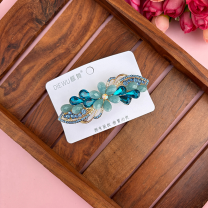 Premium Flower Crystal Center Clip