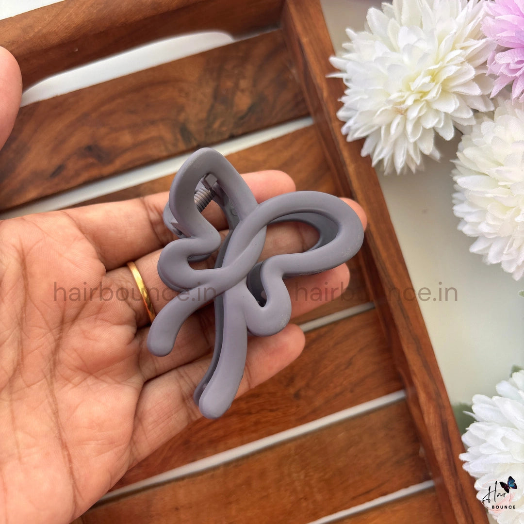 Matte Butterfly Twist Hair Claw – Medium