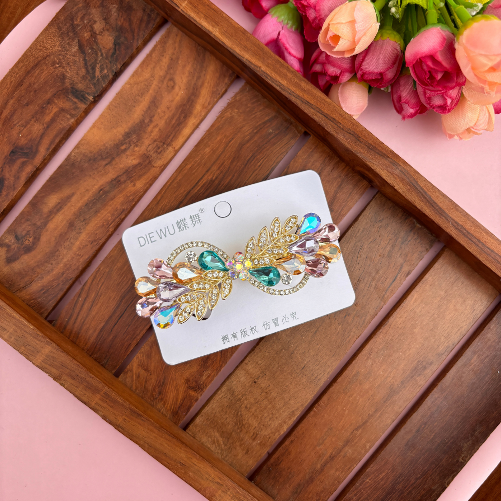 Premium Bow Leaf Crystal Center Clip