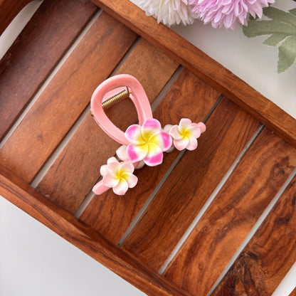 Triple Flower Loop Hair Claw – Large