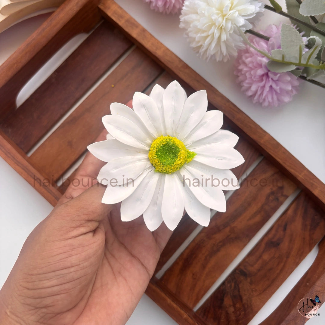 Pastel Daisy Bloom Hair Claw - Large