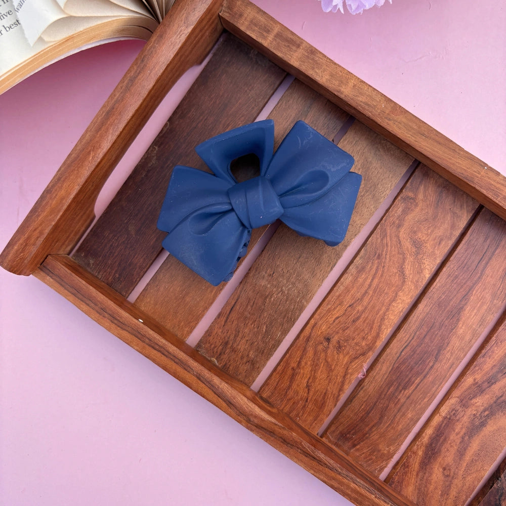 Matte Finish Bow Hair Claw - Large