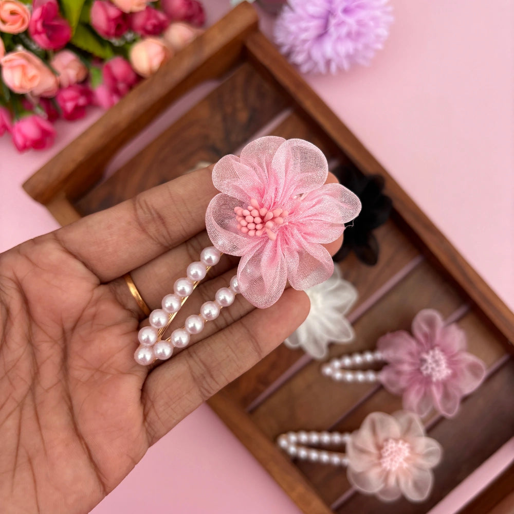 Pearl Petal Clip