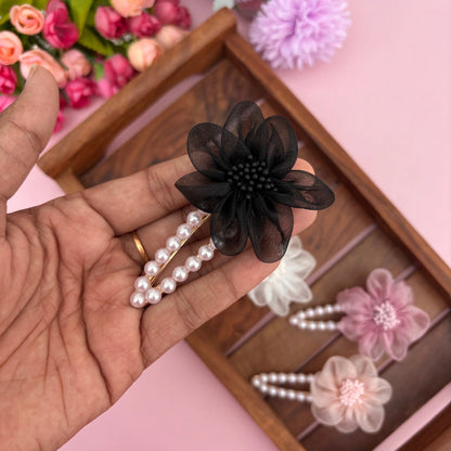 Pearl Petal Clip