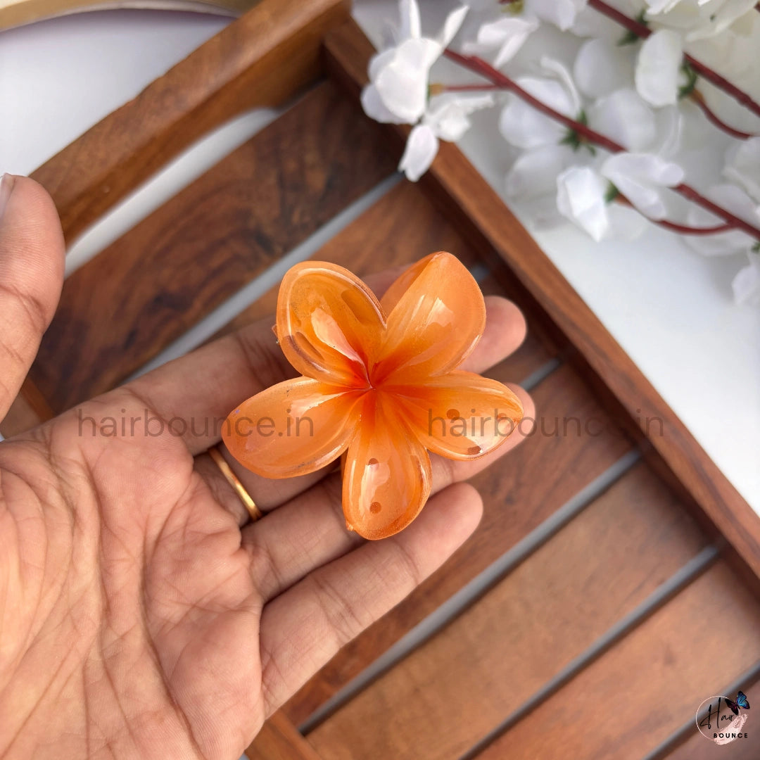 Shiny Lily Flower Hair Claw - Medium