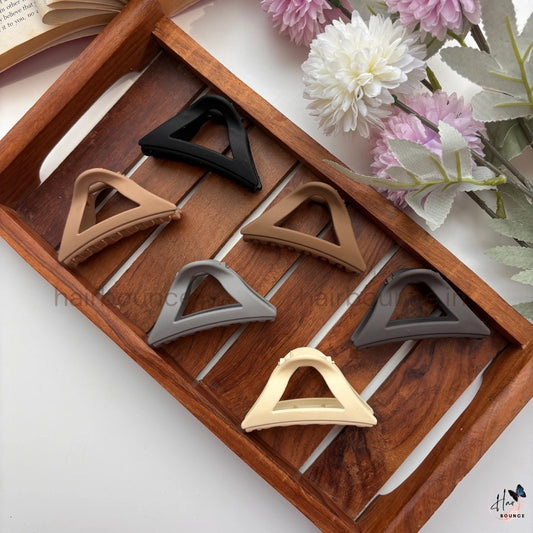 Matte Neutral Triangle Cut Hair Claw – Medium
