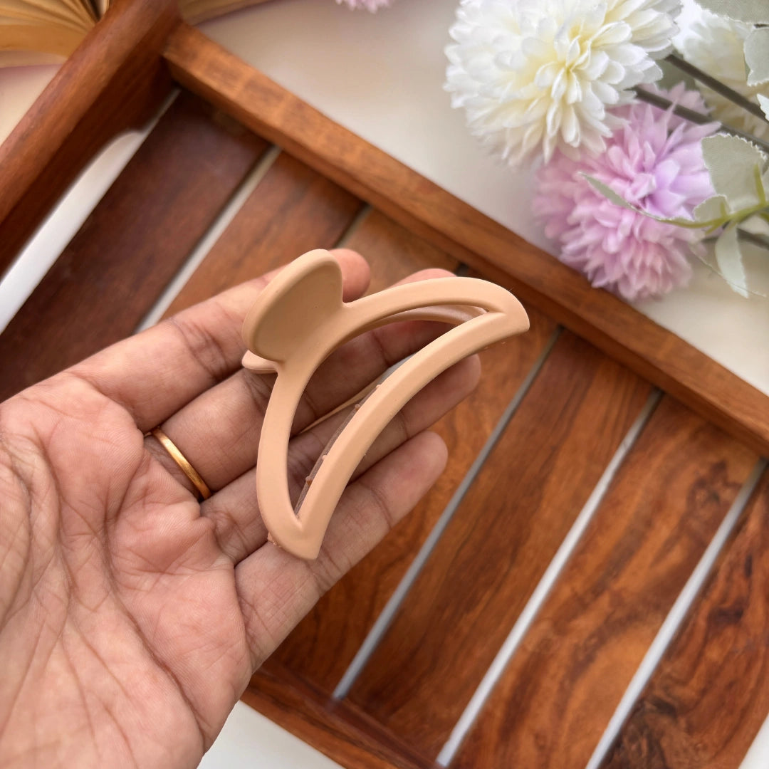 Crescent Curve Hair Claw for Women – Medium