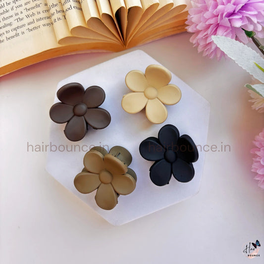 Mini Daisy Matte Flower Hair Claw – Small