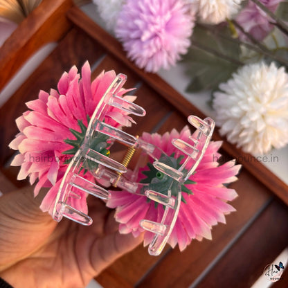 Daisy Bloom Flower Hair Claw - Medium