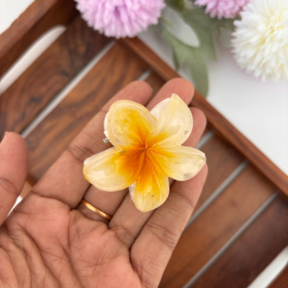 Paradise Flower Hair Claw - Medium