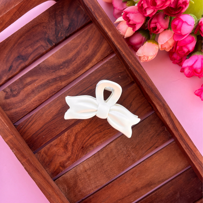 Bow Matte Finish Hair Claw - Medium
