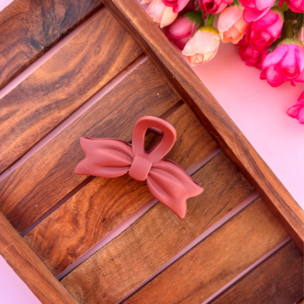 Bow Matte Finish Hair Claw - Medium