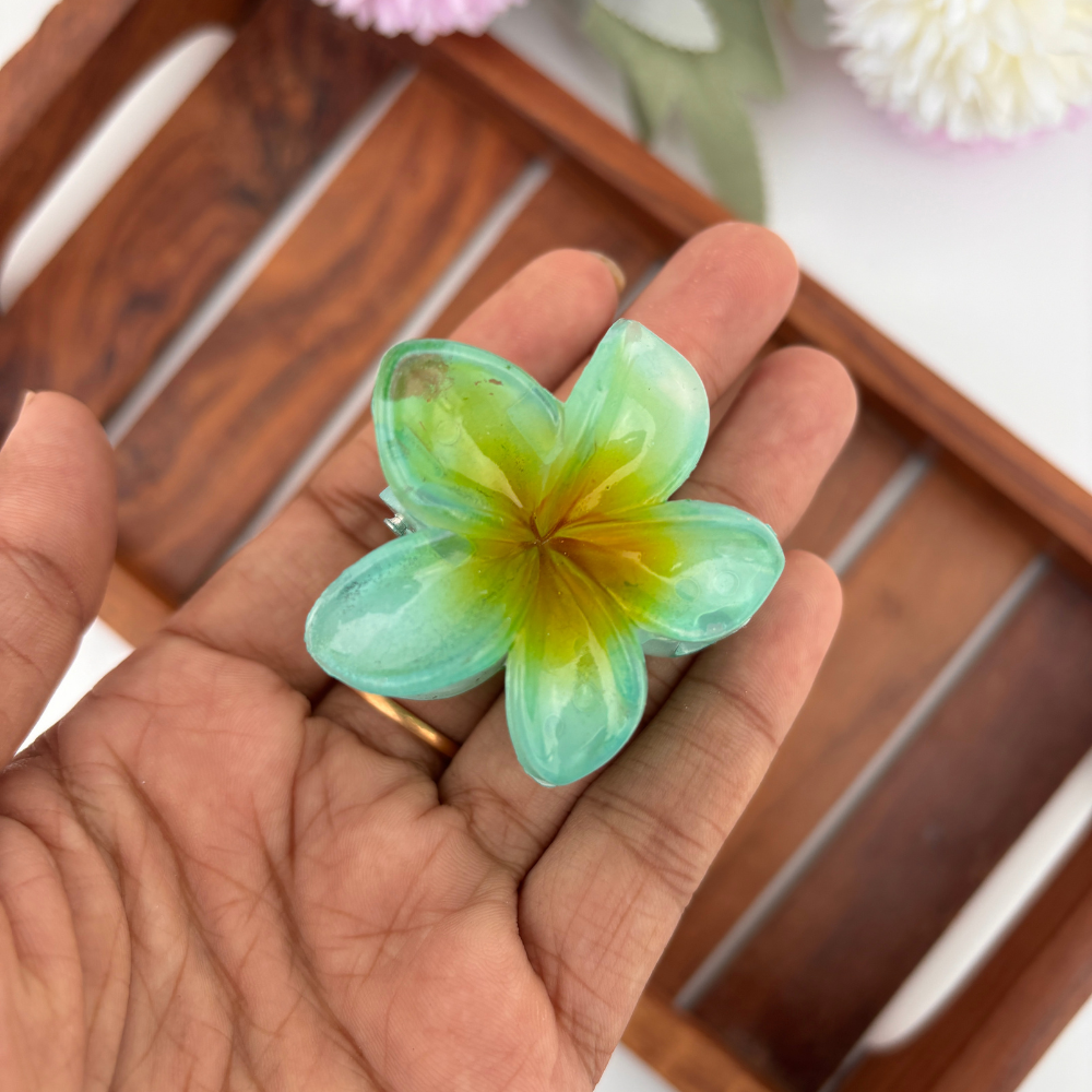 Paradise Flower Hair Claw - Medium