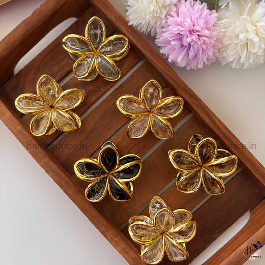 Golden Crystal Bloom Hair Claw – Medium